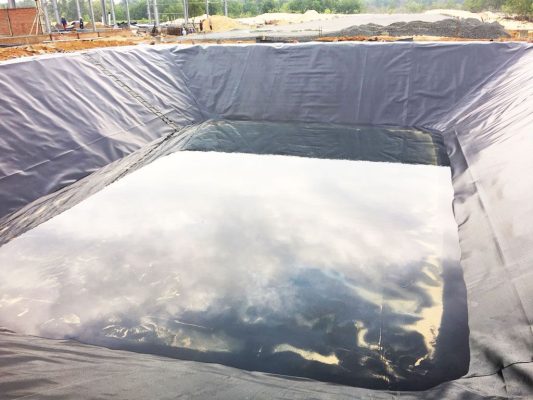 Bạt HDPE là vật liệu chống thấm, bền chắc, được ưa chuộng